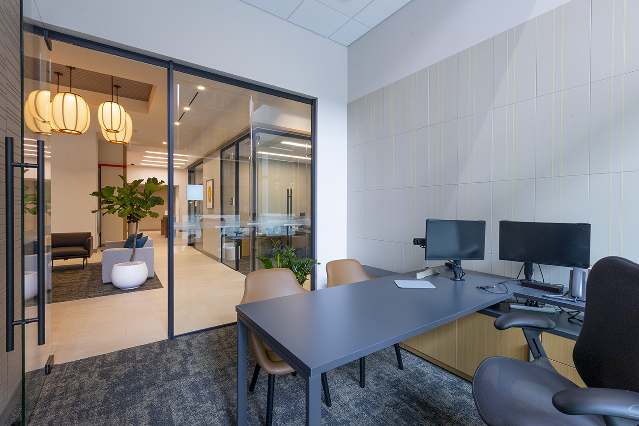 Commercial bank interior buildout, Chicago